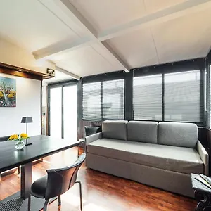 Mikka Studios: Luxury , Bari Italy